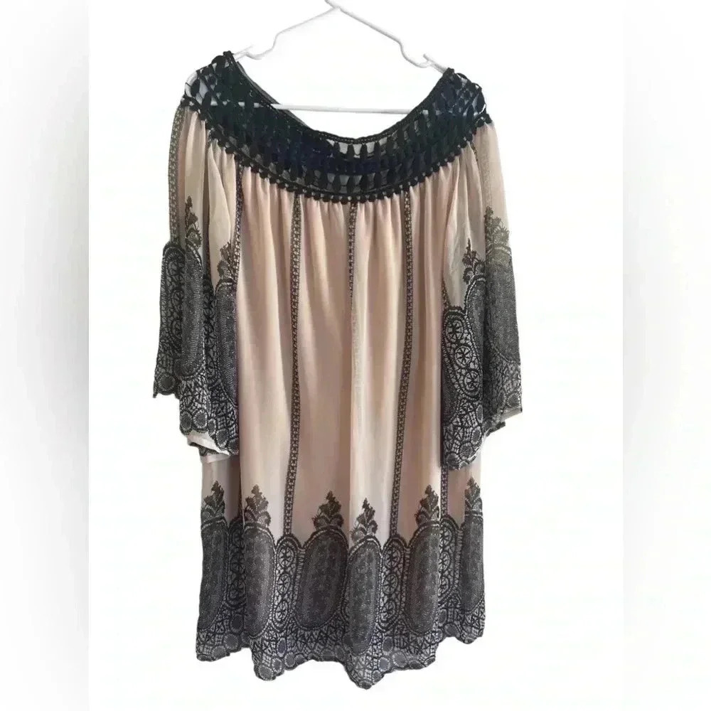 Anthropologie Entro Cream Mini Dress Black Lace Crochet Trim